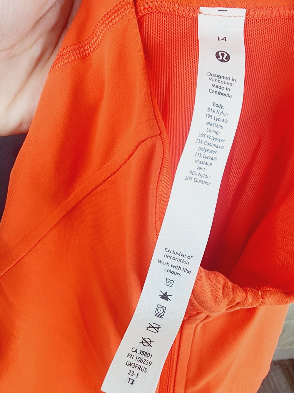 Lululemon Nulu Cropped Define Jacket Size 14 - Picture 6 of 7